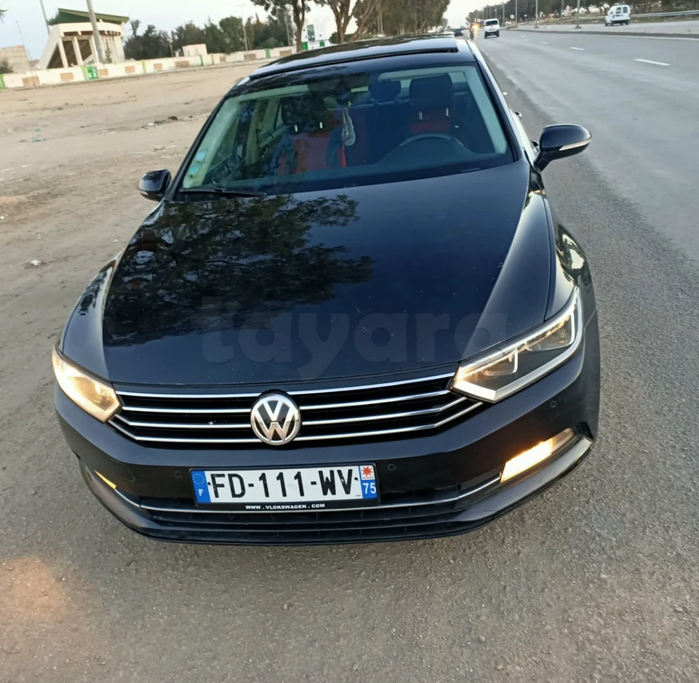 Carte voiture Volkswagen Passat