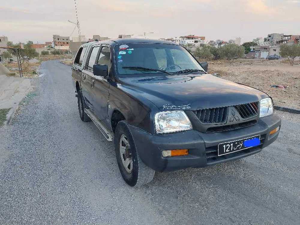 Carte voiture Mitsubishi L200