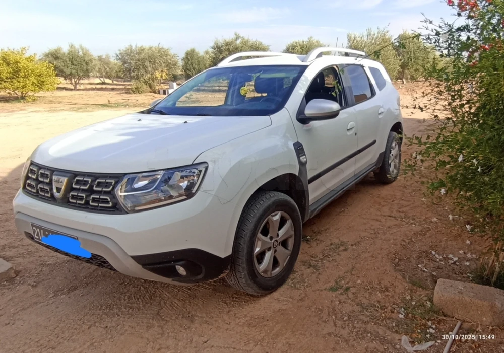 Carte voiture Dacia Duster