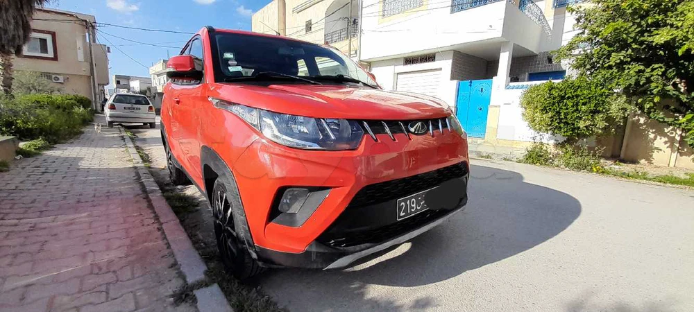 Carte voiture Mahindra Hover