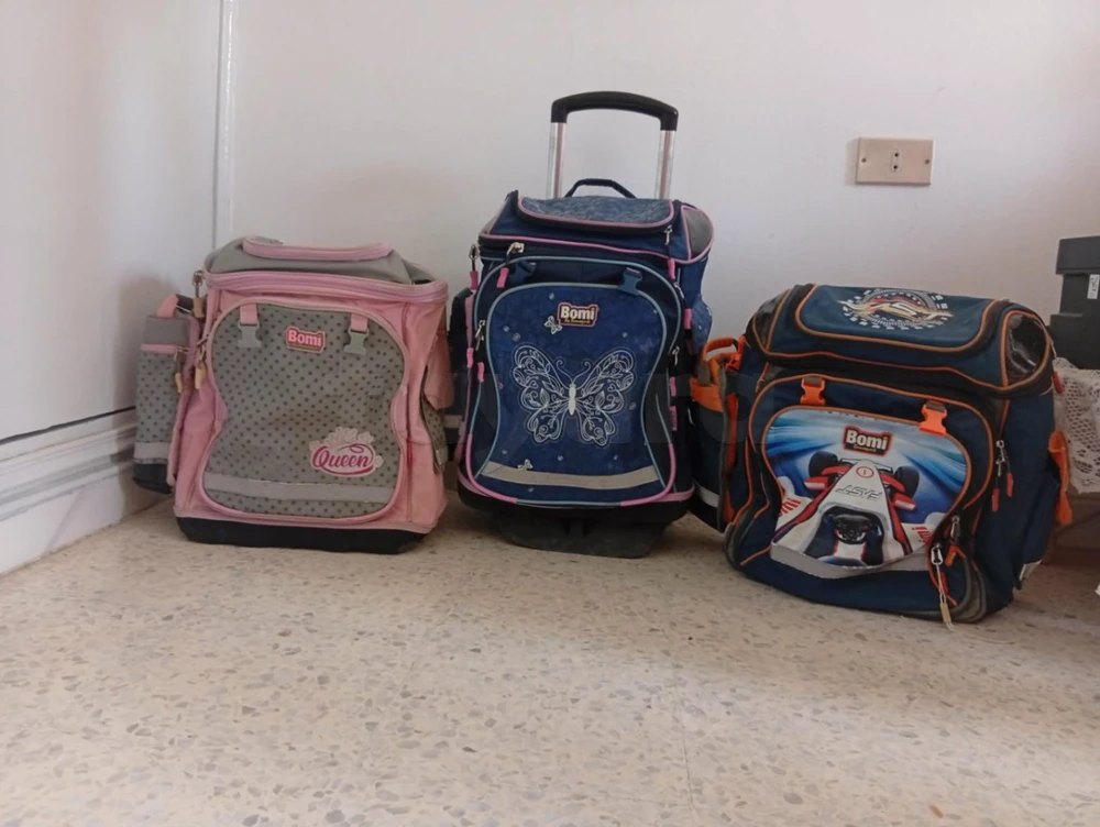 3 cartables à vendre