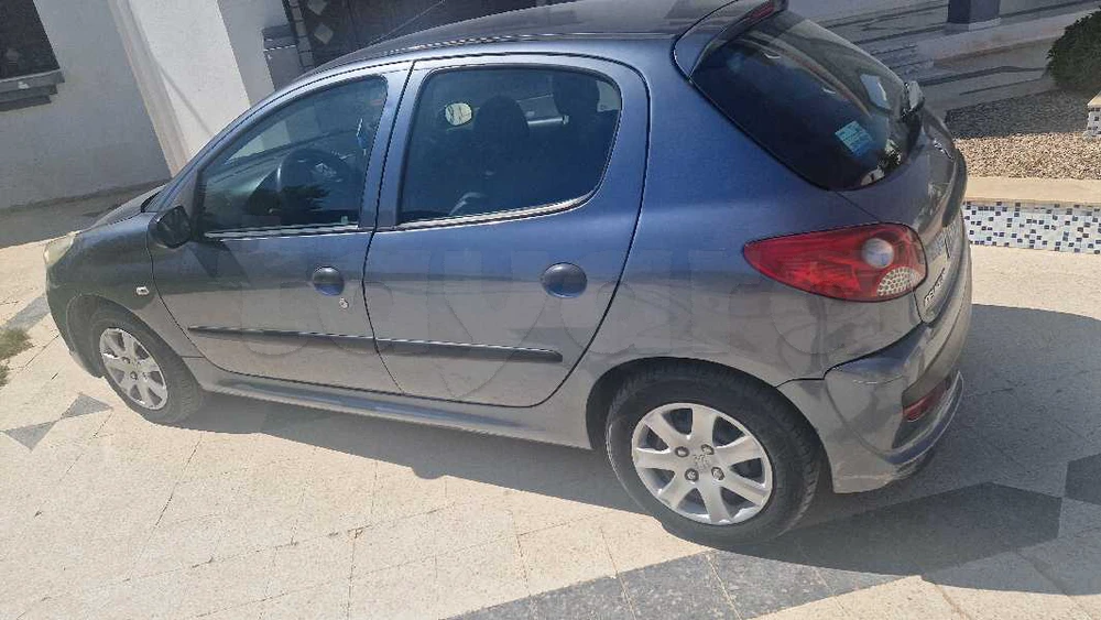 Peugeot 206+