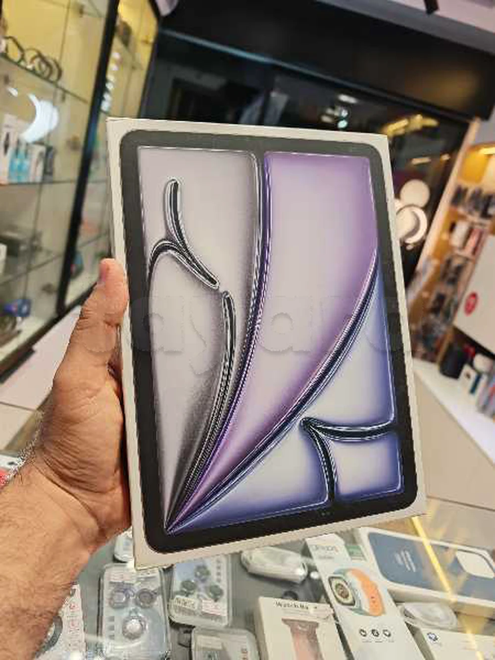 iPad Air M4 13" Cellulaire Cacheté