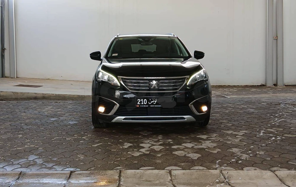 Carte voiture Peugeot 5008