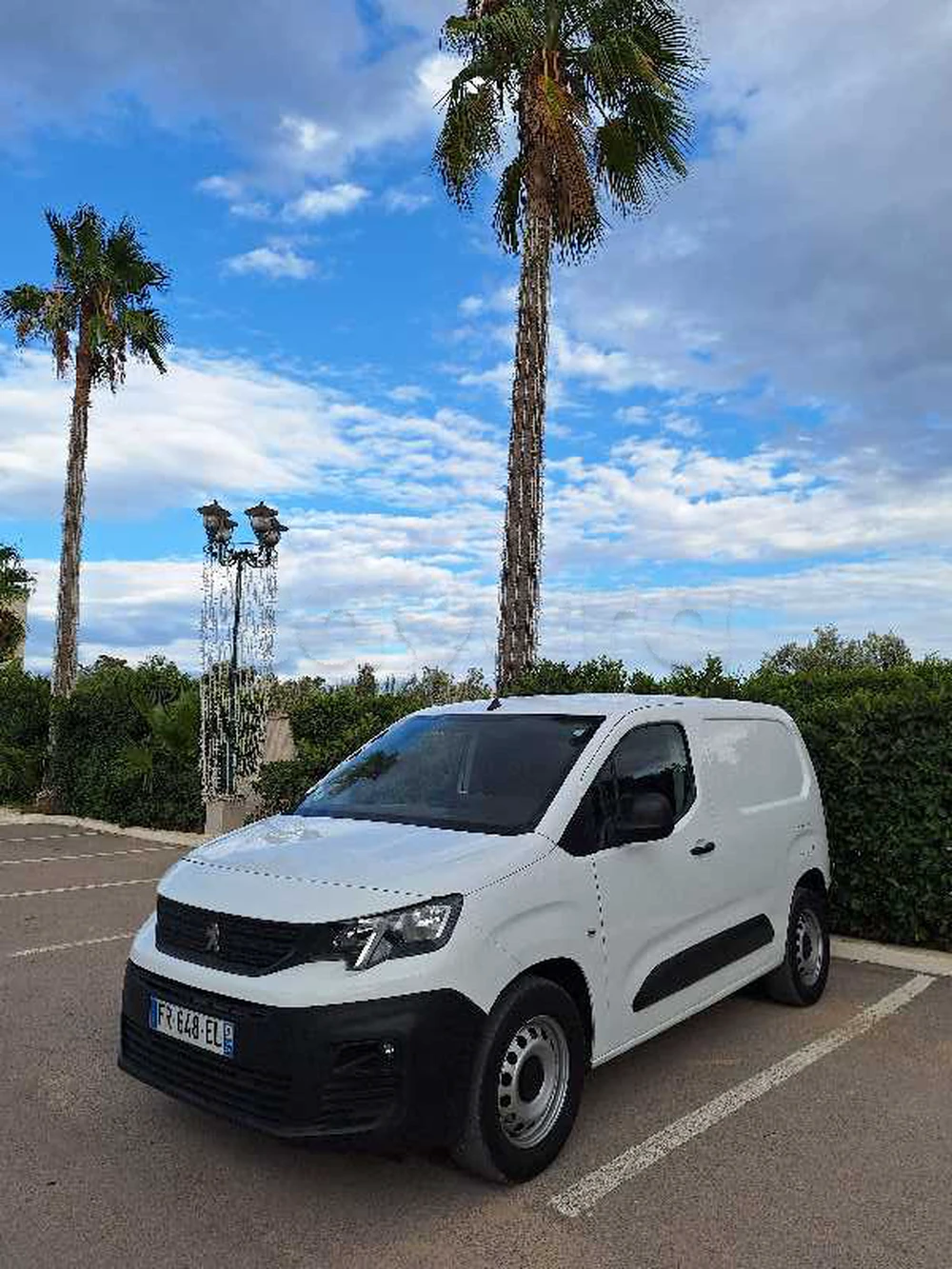 Carte voiture Peugeot Partner