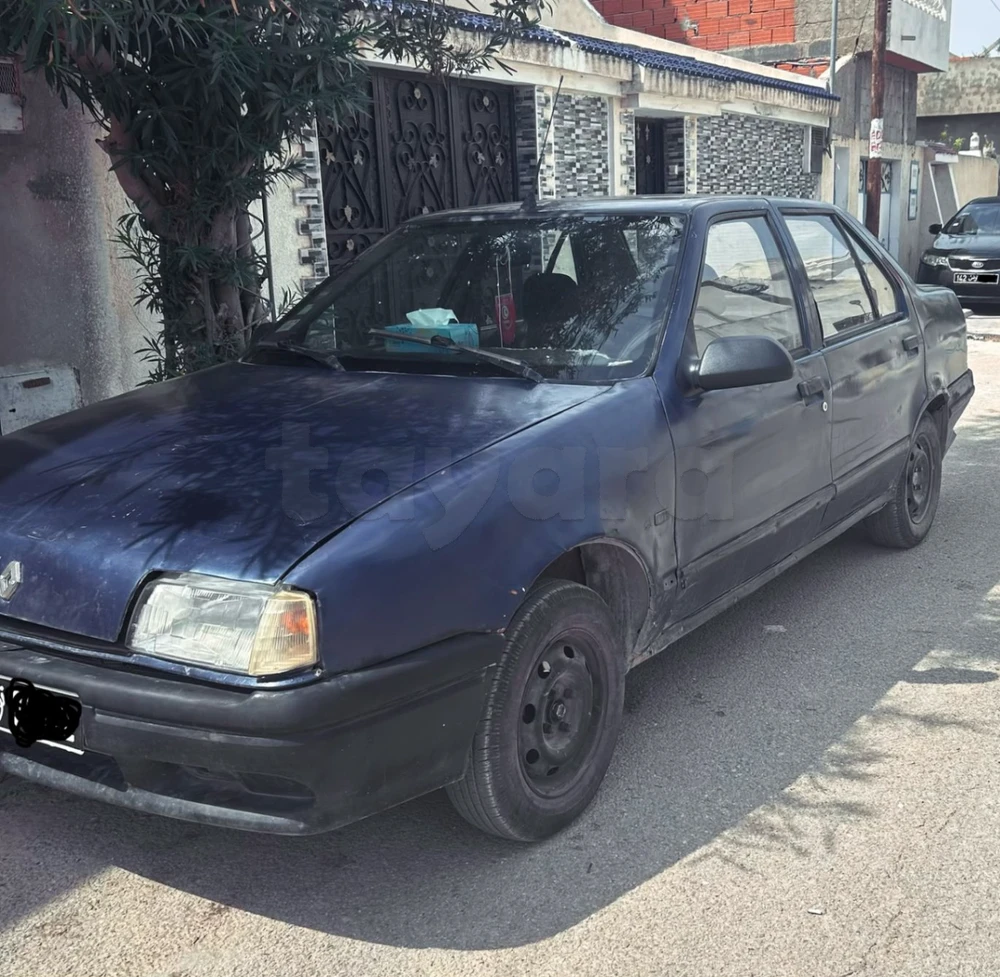 Renault 19