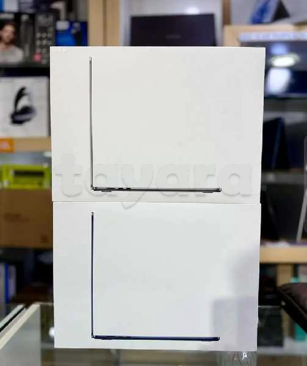 Macbook air 15" m5 cacheté