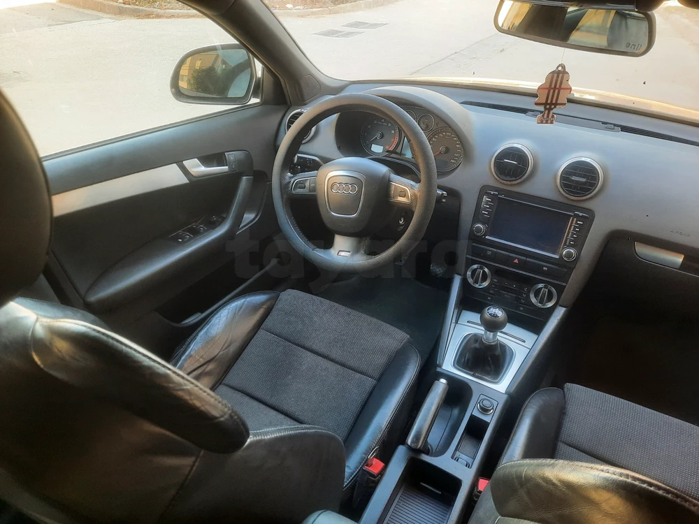 Carte voiture Audi A3