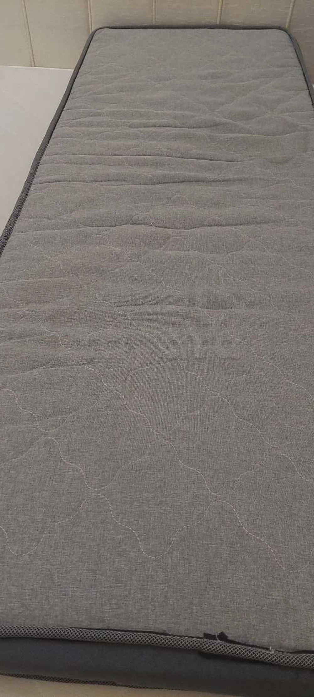 matelas 70 cm x 180 cm