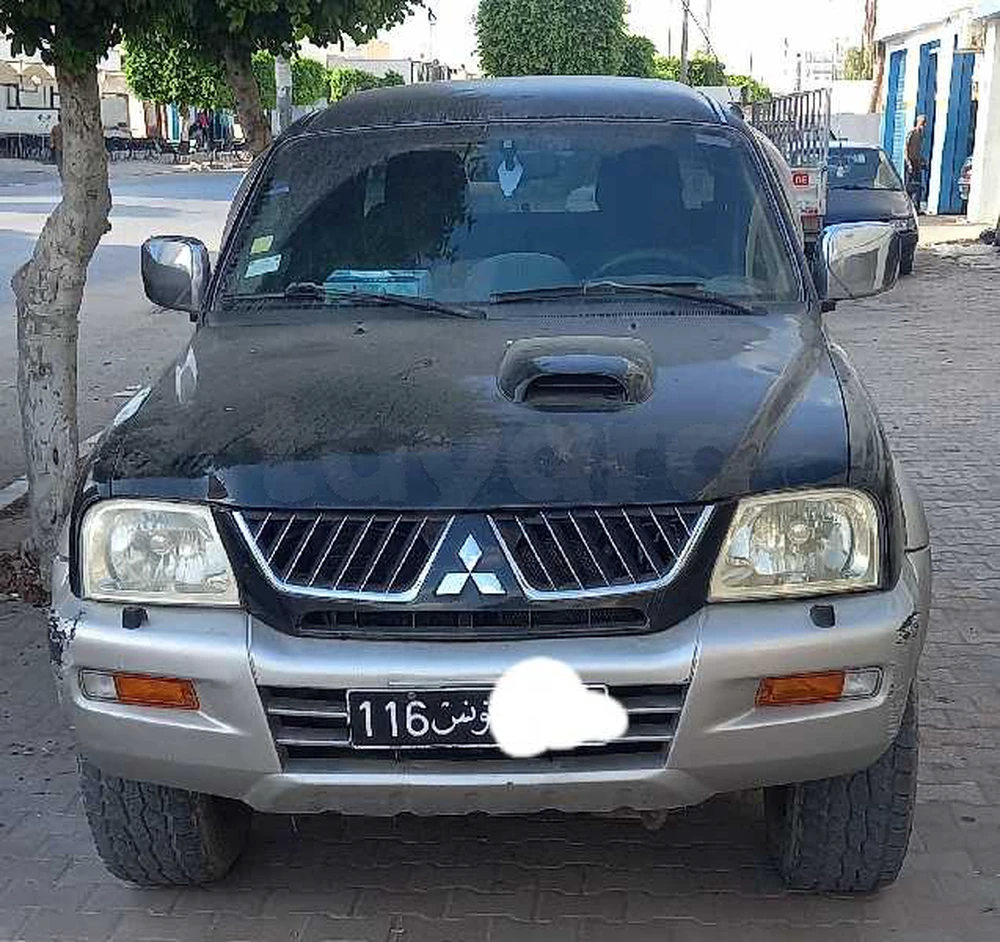 Carte voiture Mitsubishi L200