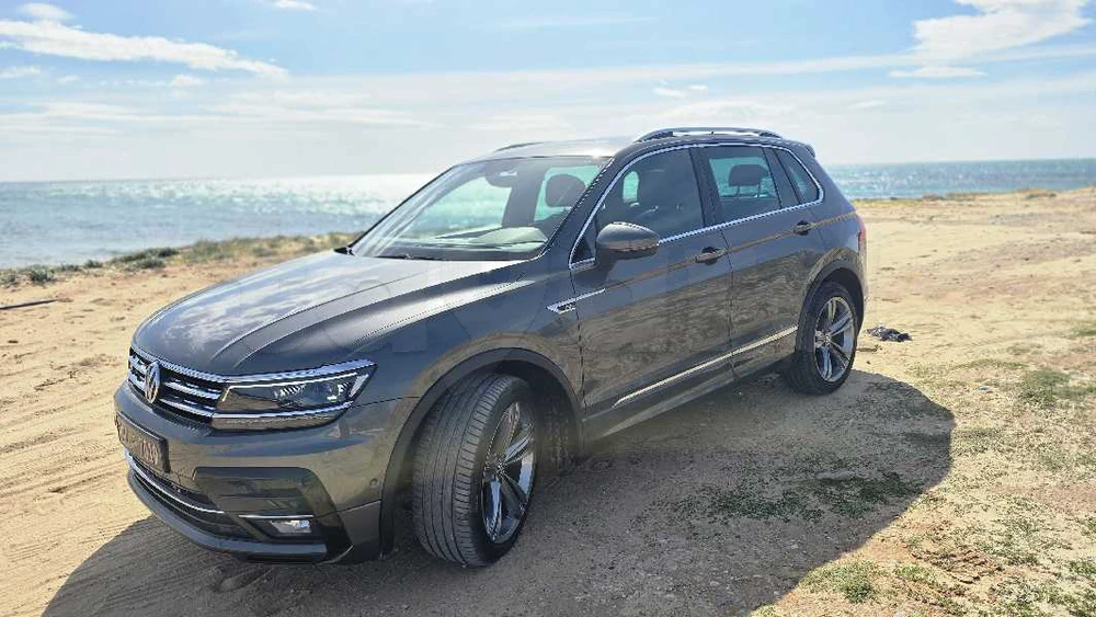 Carte voiture Volkswagen Tiguan