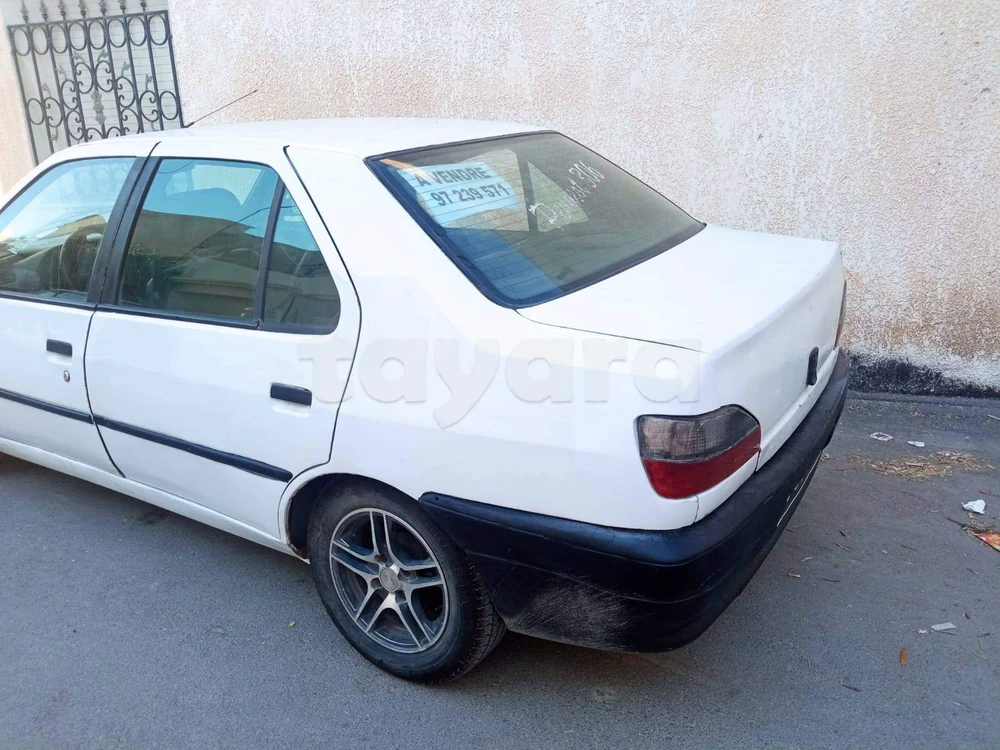 Peugeot 306