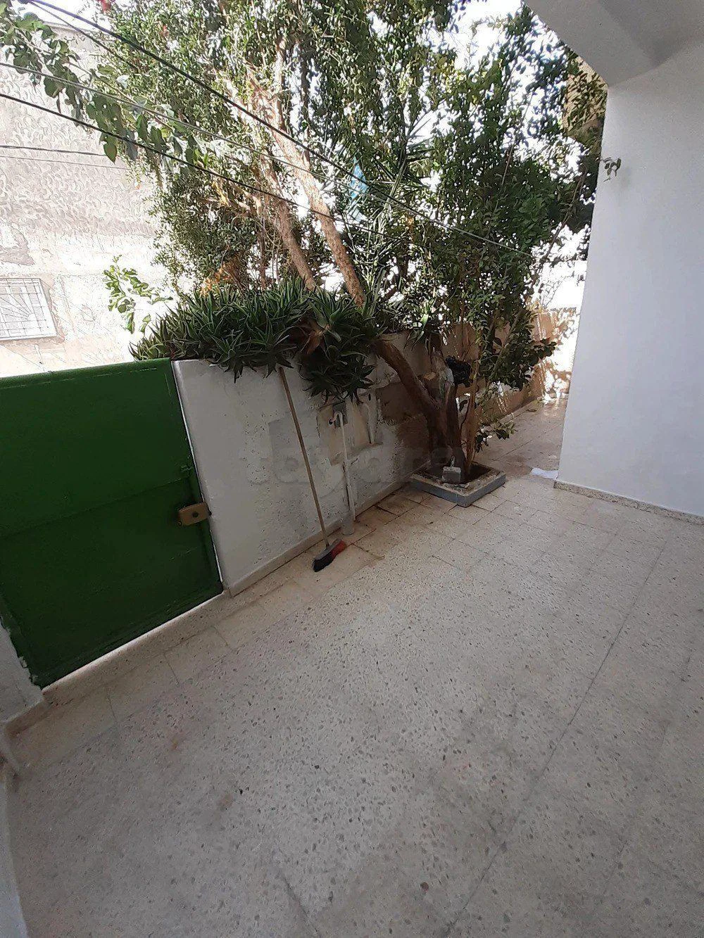 Maison meublée Climatisé à louer à Borj louzir Ariana s+2