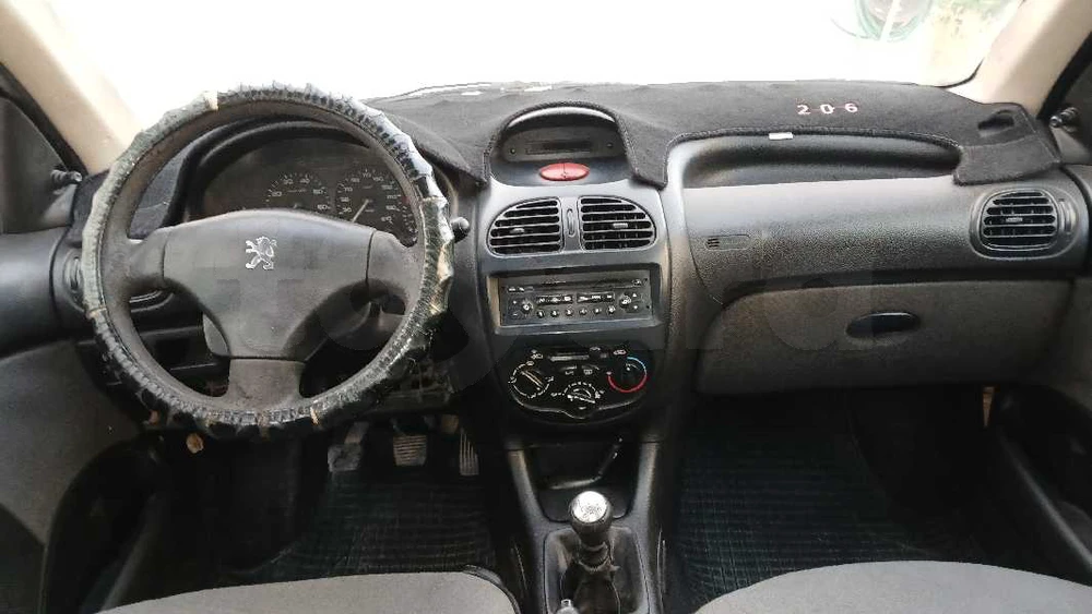 Peugeot 206