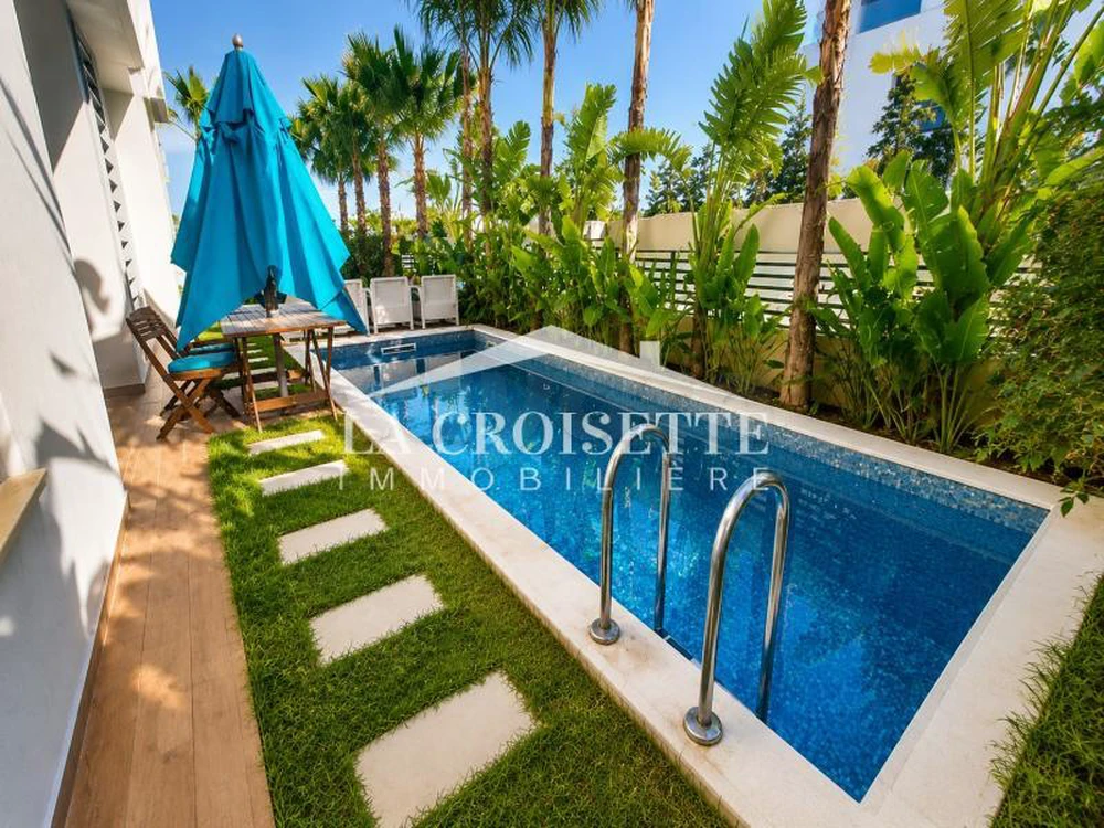 Appartement S+4 meublé avec piscine à louer à La Marsa MAL4285