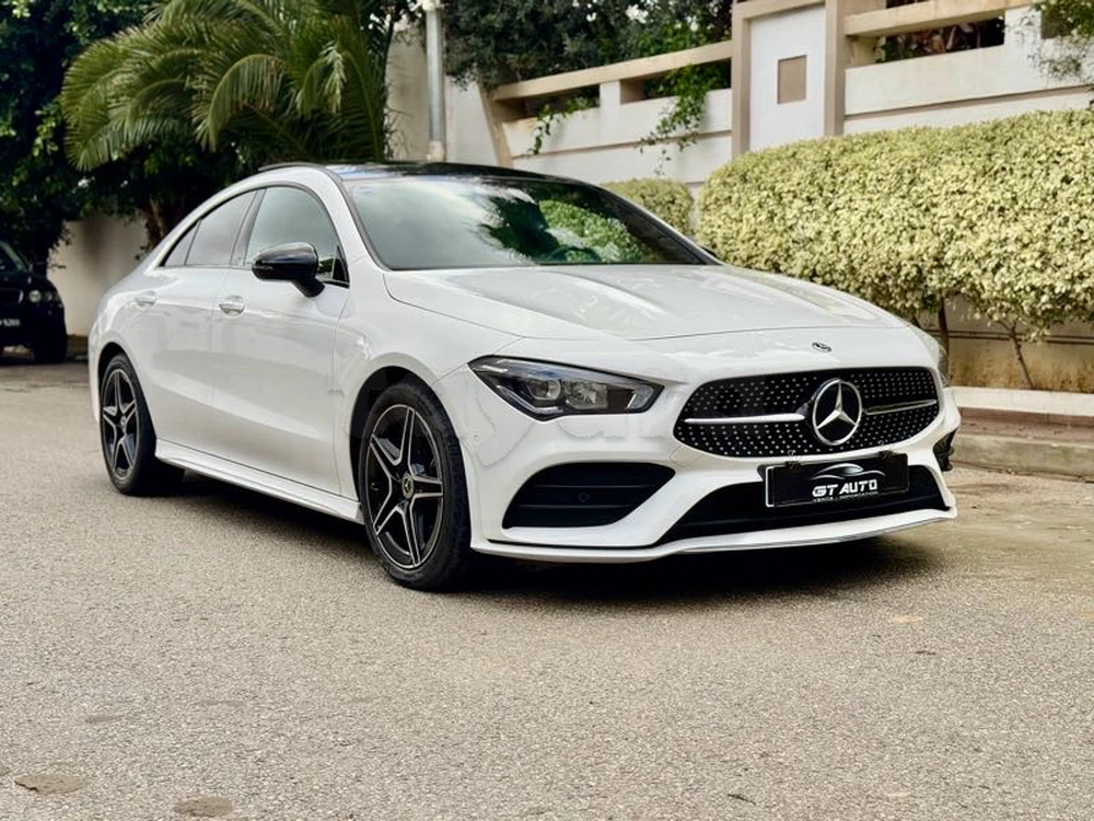 Carte voiture Mercedes-Benz Classe CLA