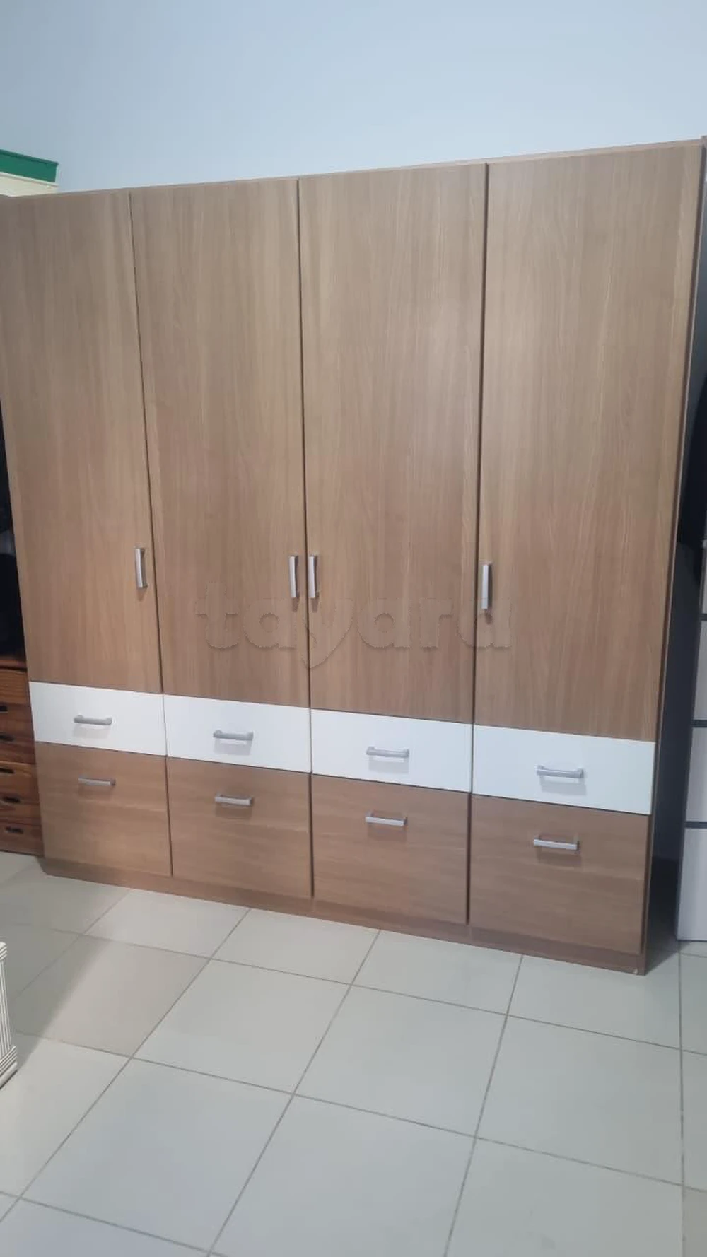 Armoire 4 portes avec 8 tiroirs – 182 x 197 cm – Sousse - خزانة ملابس بأربعة أبواب و8 أدراج