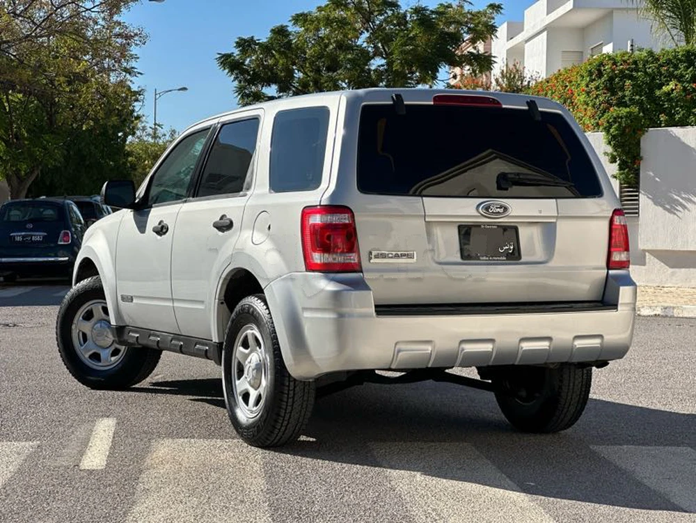 Carte voiture Ford Escape