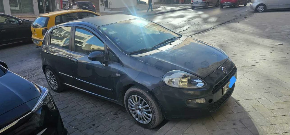 Carte voiture Fiat Grande Punto