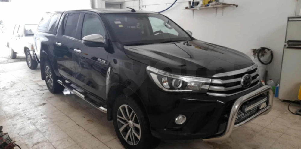 Carte voiture Toyota Hilux