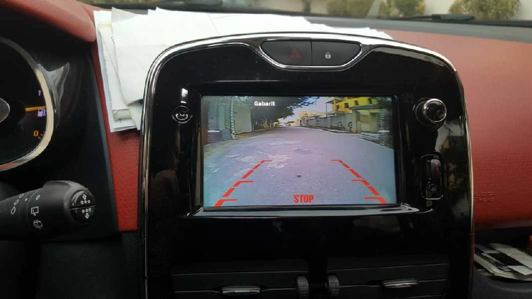 Activation Vidéo caméra de recul GPS pour écran Radio poste Clio Symbol Sandero Duster Media Nav