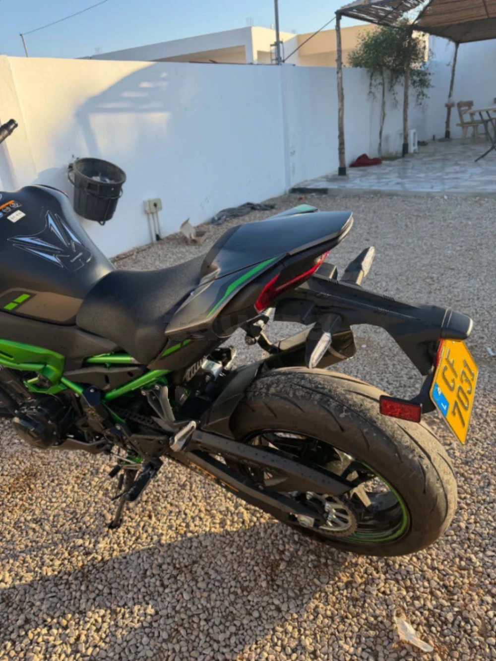 Kawasaki Z900 (Modèle 2025) - Importée du Luxembourg / FCR