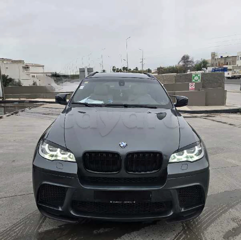 Carte voiture BMW X6