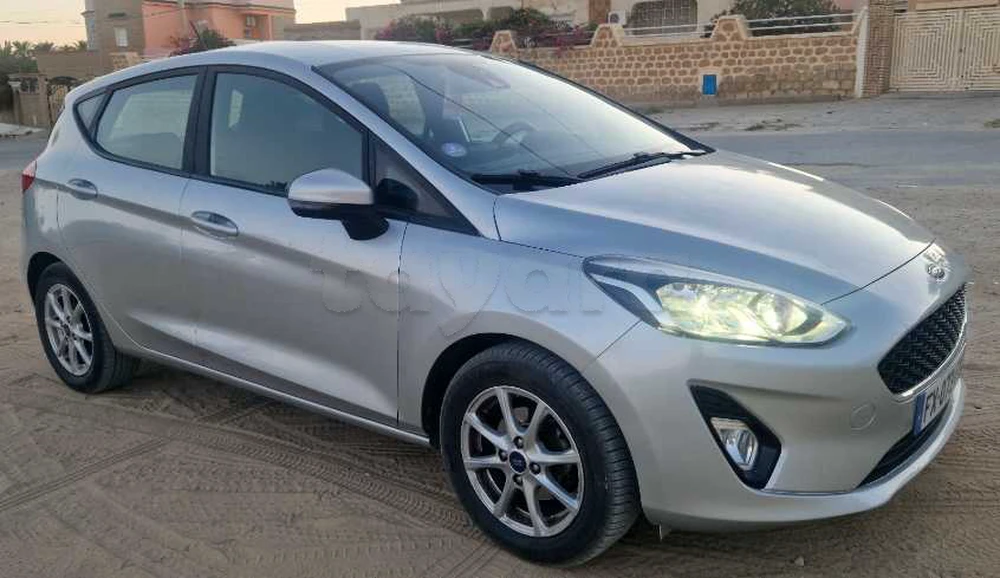 Carte voiture Ford Fiesta