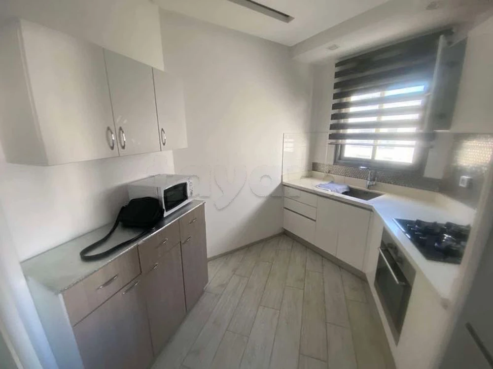 📍MENZAH 9C: APPARTEMENT S+2  RICHEMENT MEUBLÉ A LOUER - Vista 6