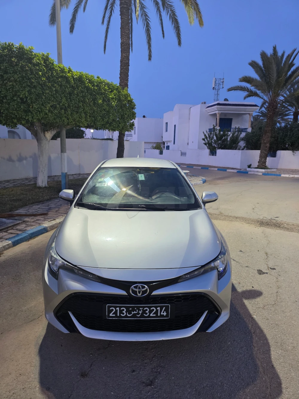 Carte voiture Toyota Corolla