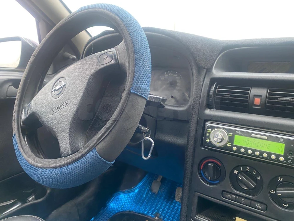 Carte voiture Opel Astra