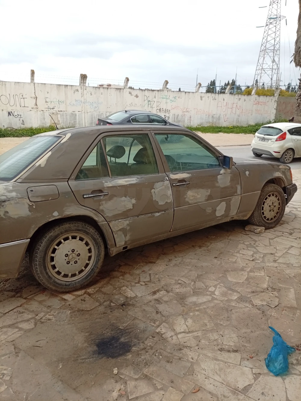Mercedes-Benz 250