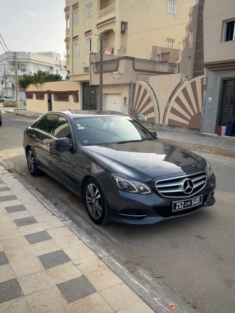 Carte voiture Mercedes-Benz Classe E
