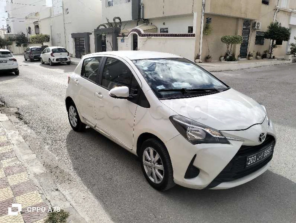 Carte voiture Toyota Yaris