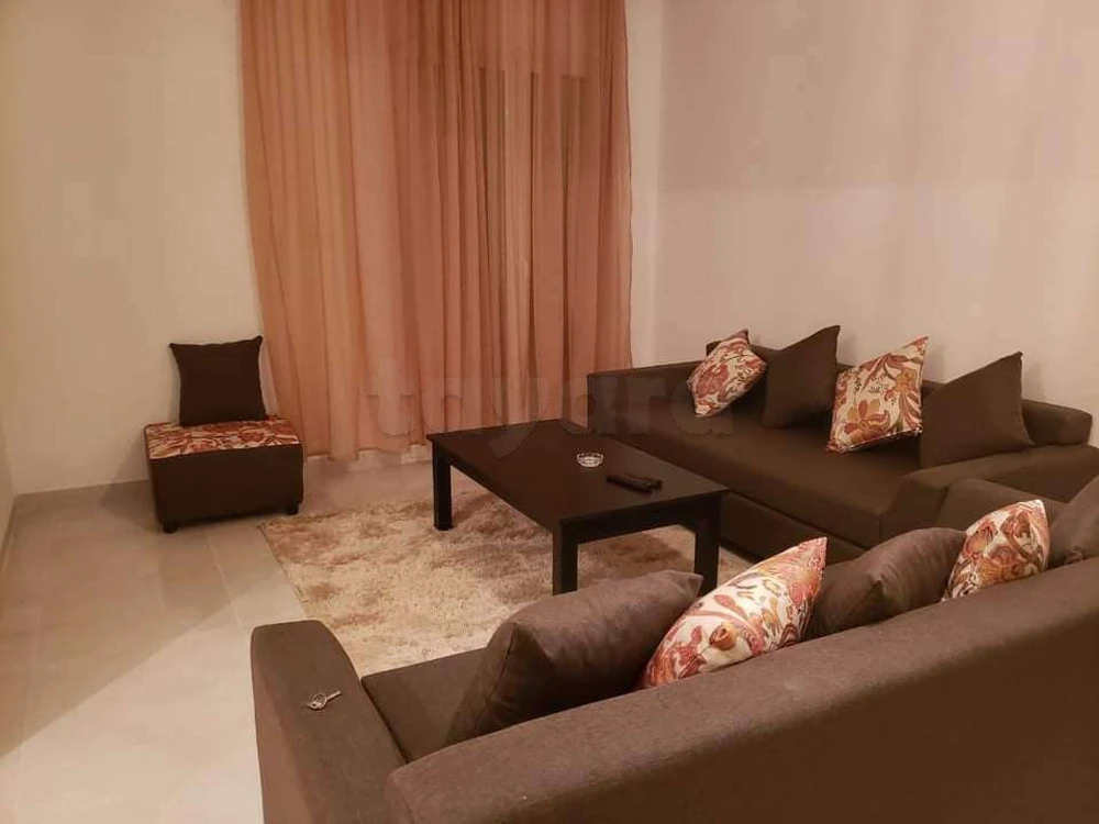 À Vendre – Appartement S+2 hay l wahat ,place parking