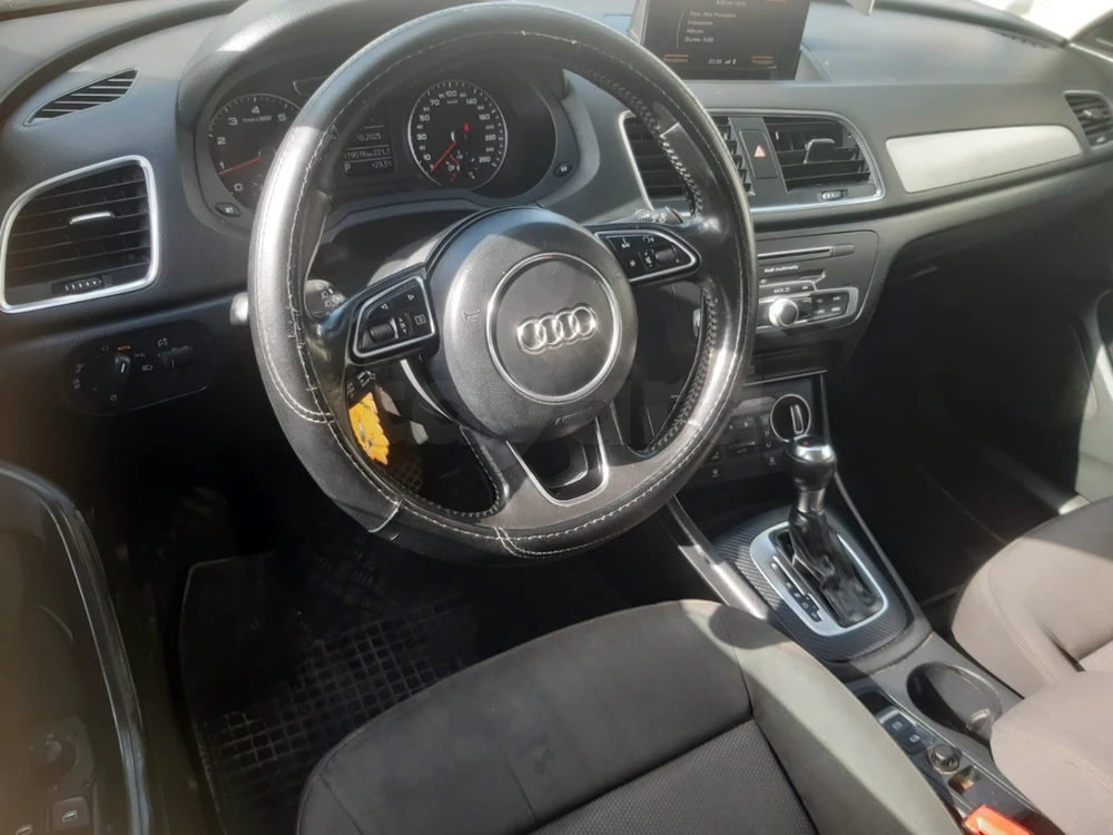 Carte voiture Audi Q5