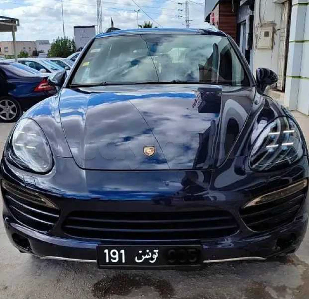 Carte voiture Porsche Cayenne