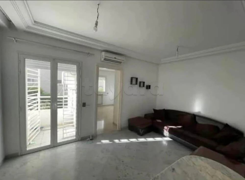 A LOUER APPARTEMENT S+1 - CITE ENNASER 2