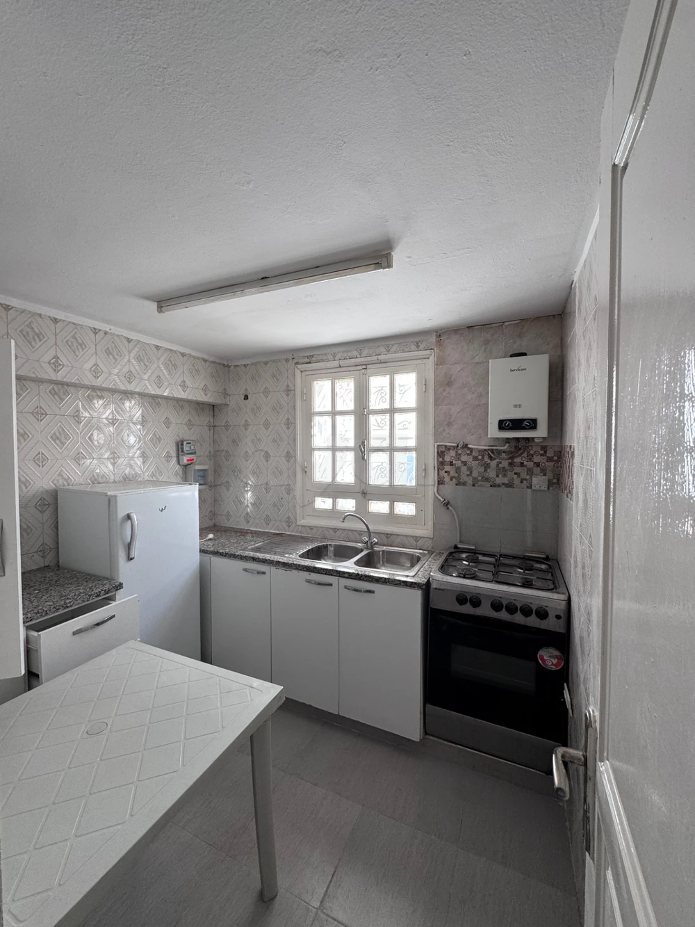 Appartement S+2 dans quartier résidentiel d'Ennasr 2 - Widok 2