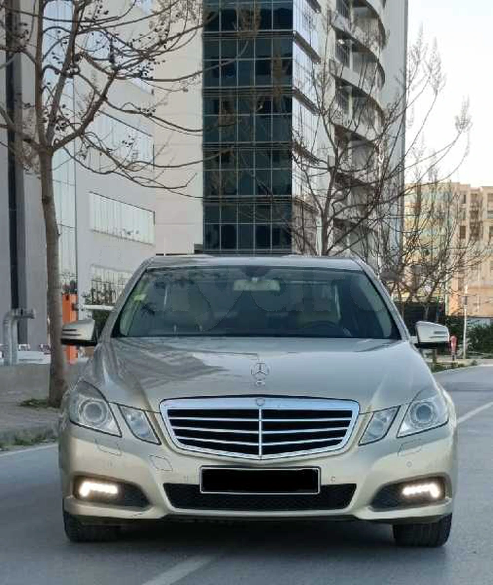 Carte voiture Mercedes-Benz Classe E