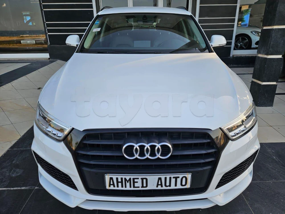 Carte voiture Audi Q3