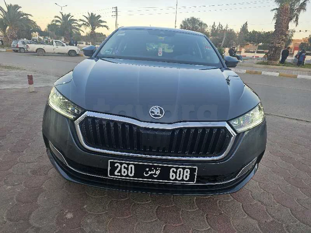 Carte voiture Skoda Octavia