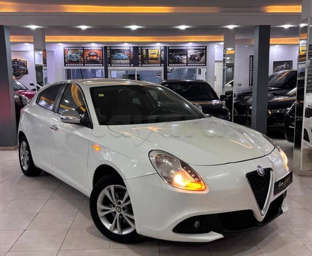 Carte voiture Alfa Romeo Giulietta