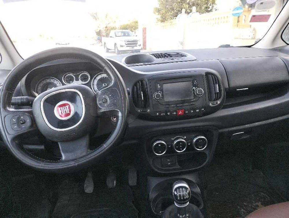 Carte voiture Fiat 500L