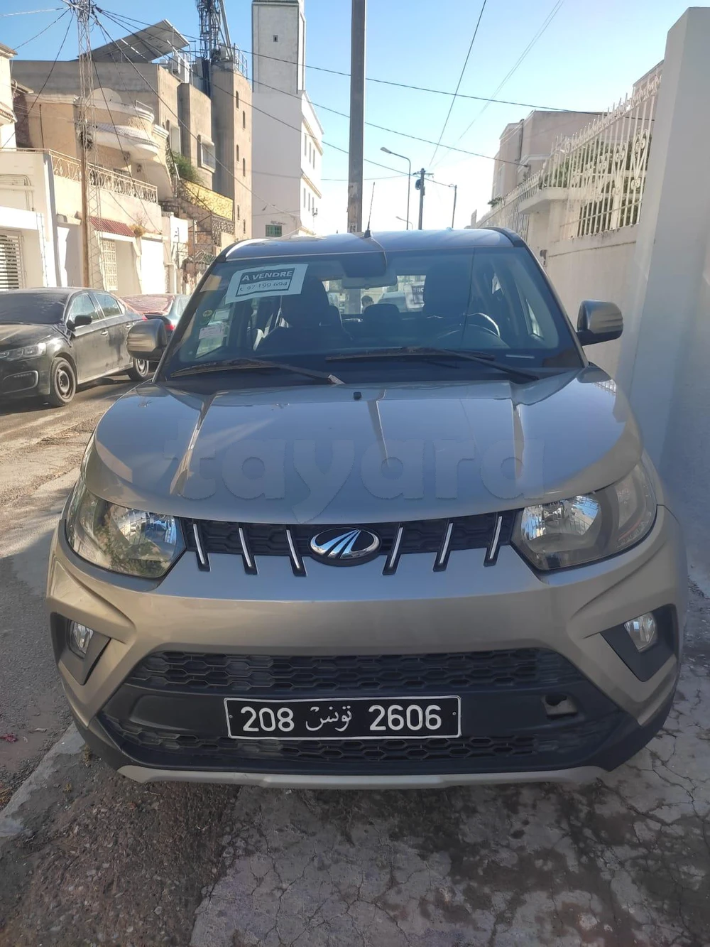 2018 Mahindra KUV100 K8