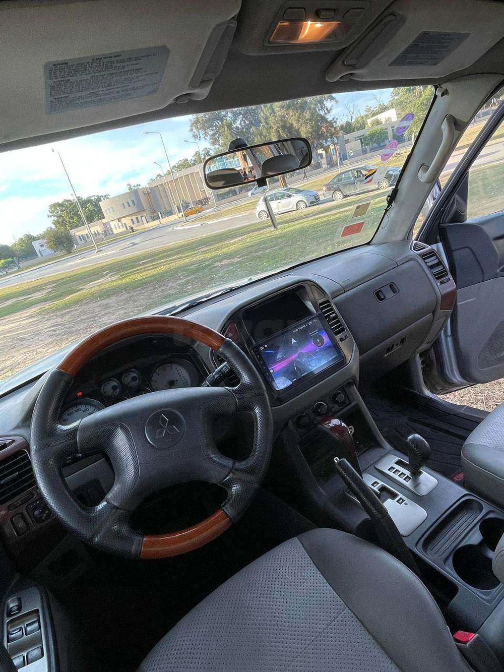 Carte voiture Mitsubishi Pajero