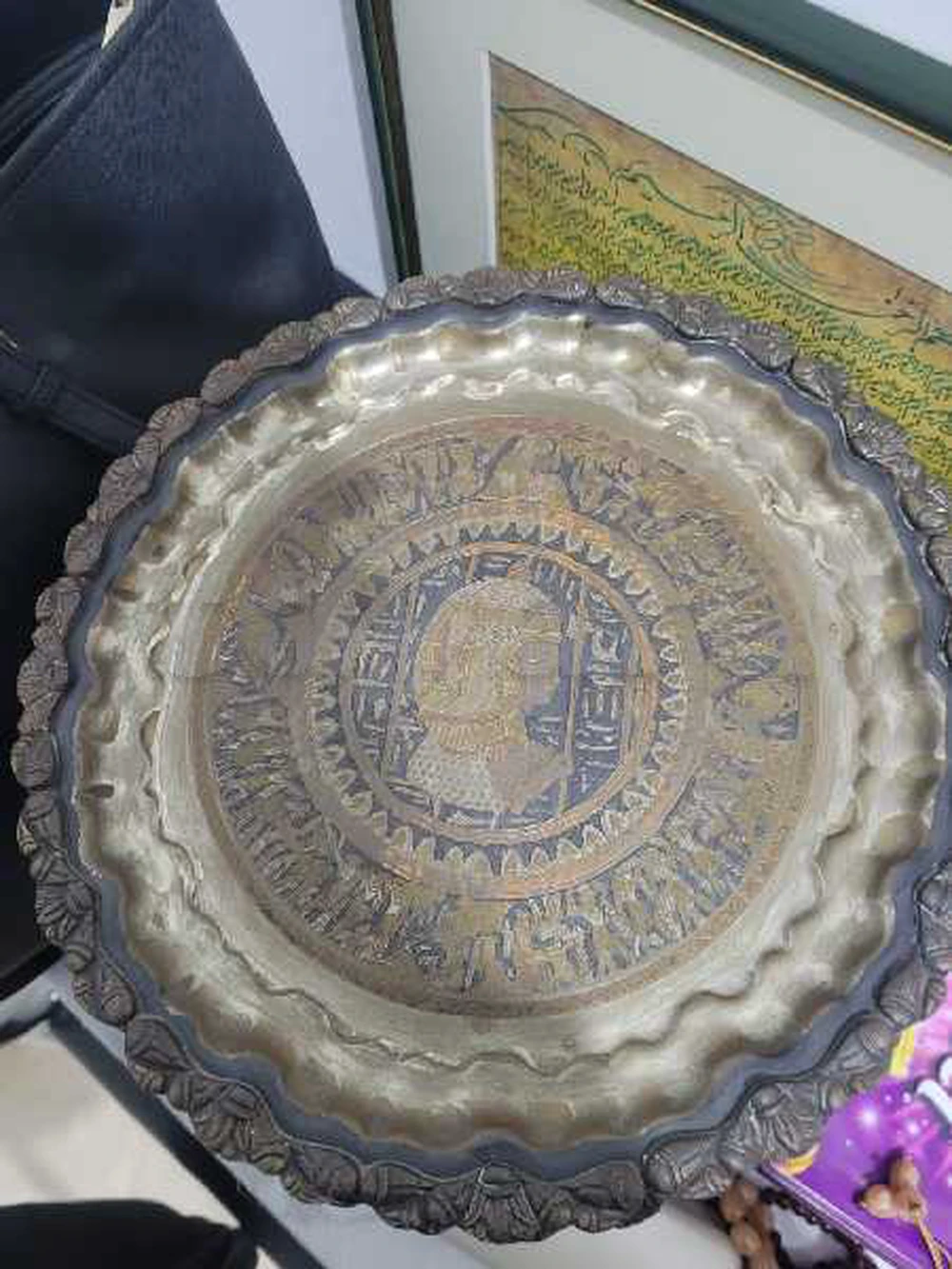 assiette décorative nevertiti importées d Egypte