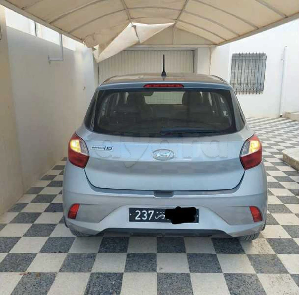 Carte voiture Hyundai i10
