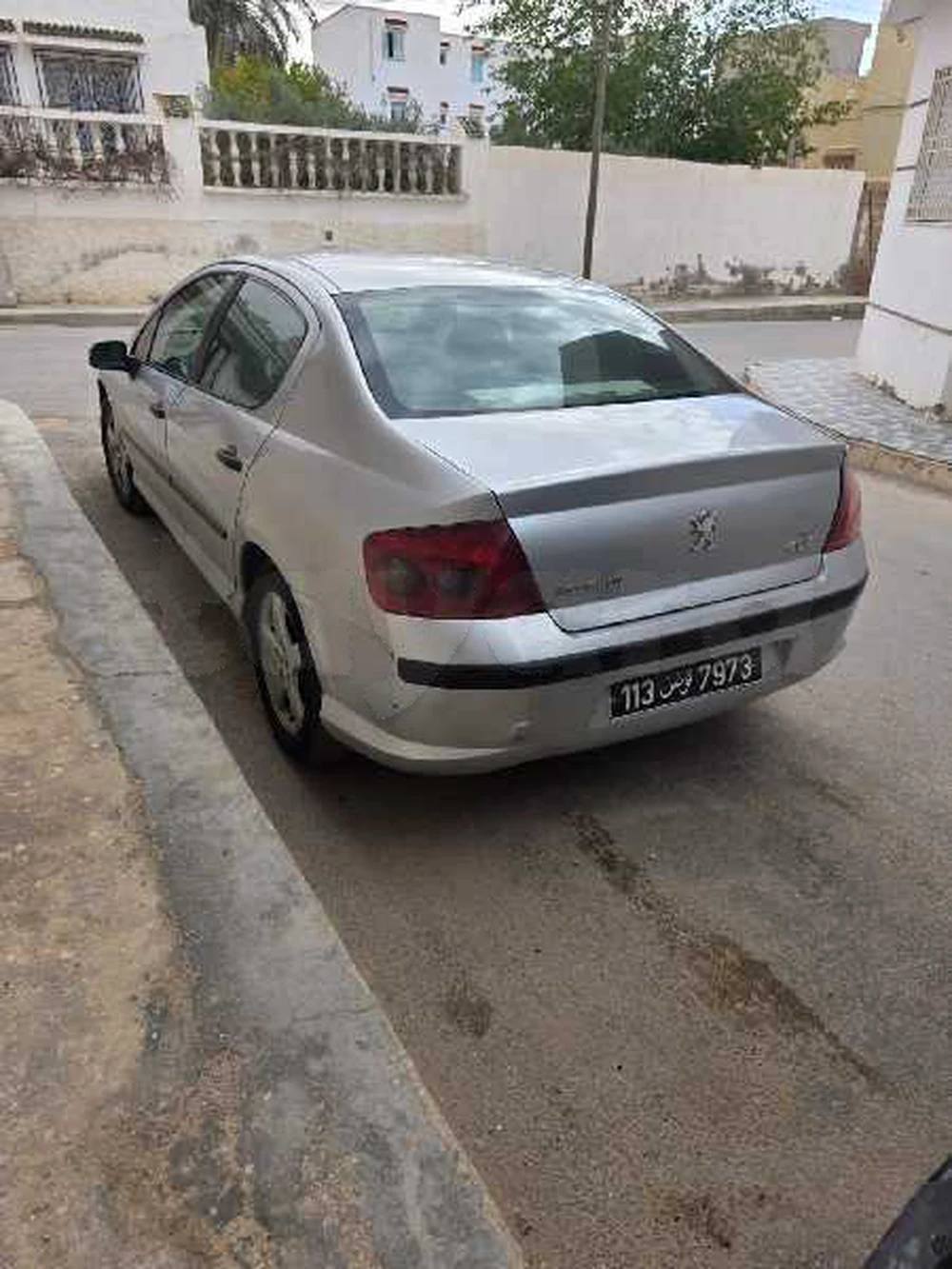 Peugeot 407