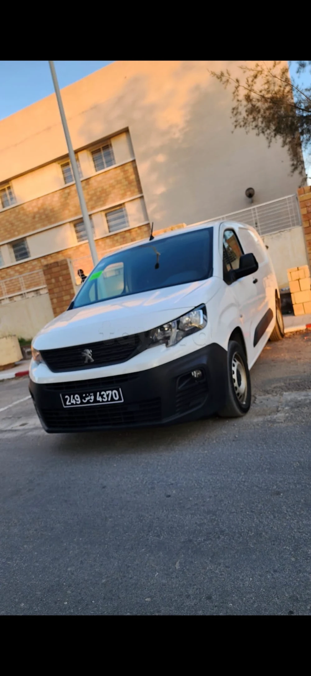 Carte voiture Peugeot Partner